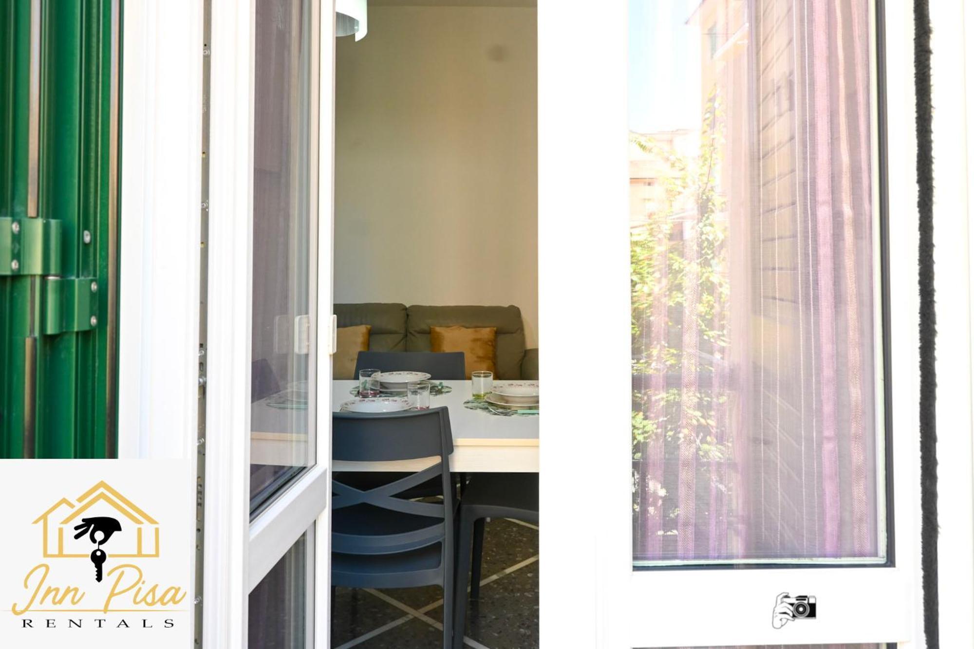 2- Starlight Flat Appartement Pisa